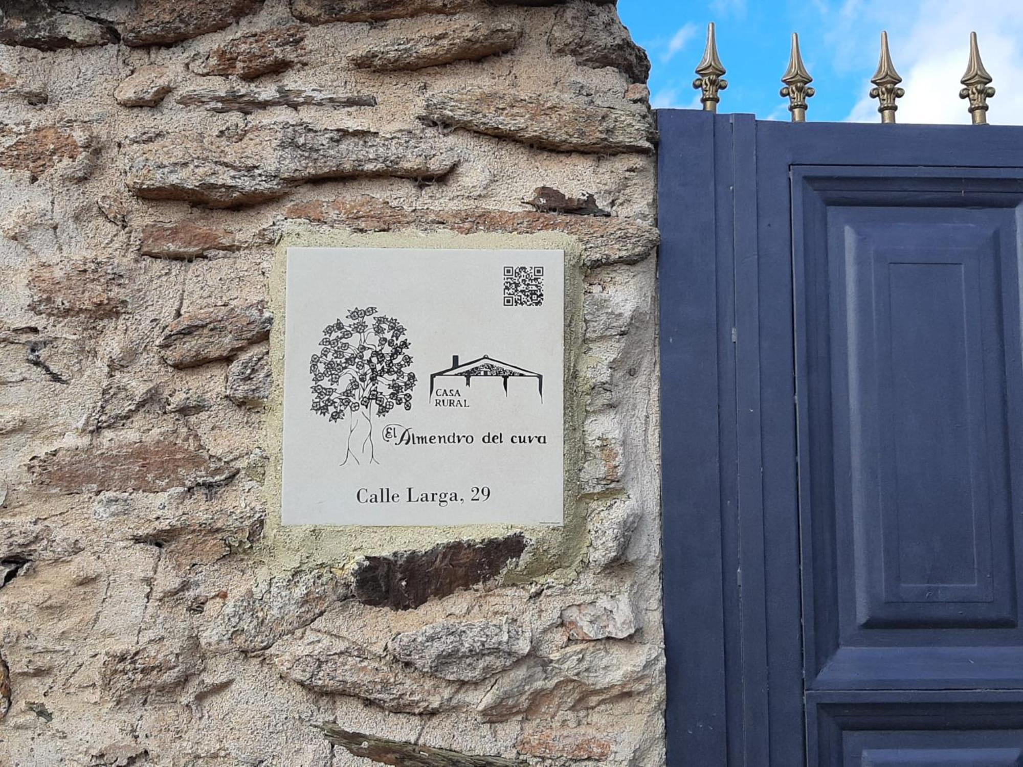 El Almendro Del Cura Βίλα Villarmayor  Εξωτερικό φωτογραφία